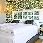 Gatsby - 3br Luxury High Floor Terrace By Lilla
