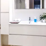 Gatsby - 3br Luxury High Floor Terrace By Lilla Apartman *